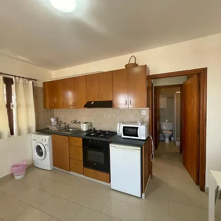 Sea View Appartement Pissoúri