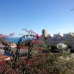 Apartment Sea View *